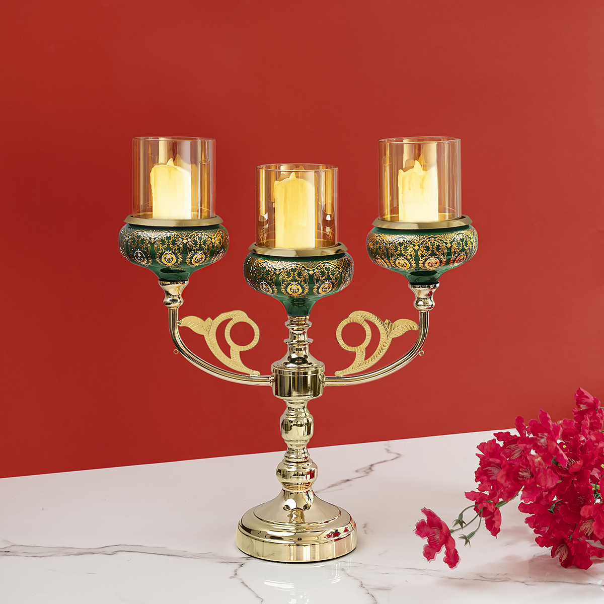 Illuminating Majesty Candle Holder Stand โ Dekor Company