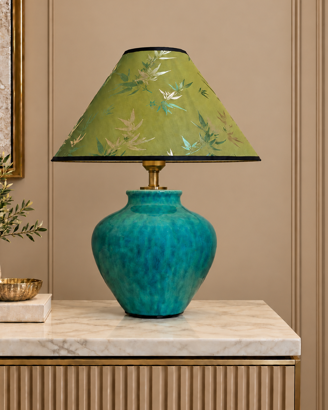 Emerald Aura Table Lamps for Home & Home Decoration Item