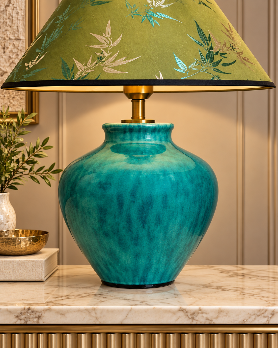 Emerald Aura Table Lamps for Home & Home Decoration Item