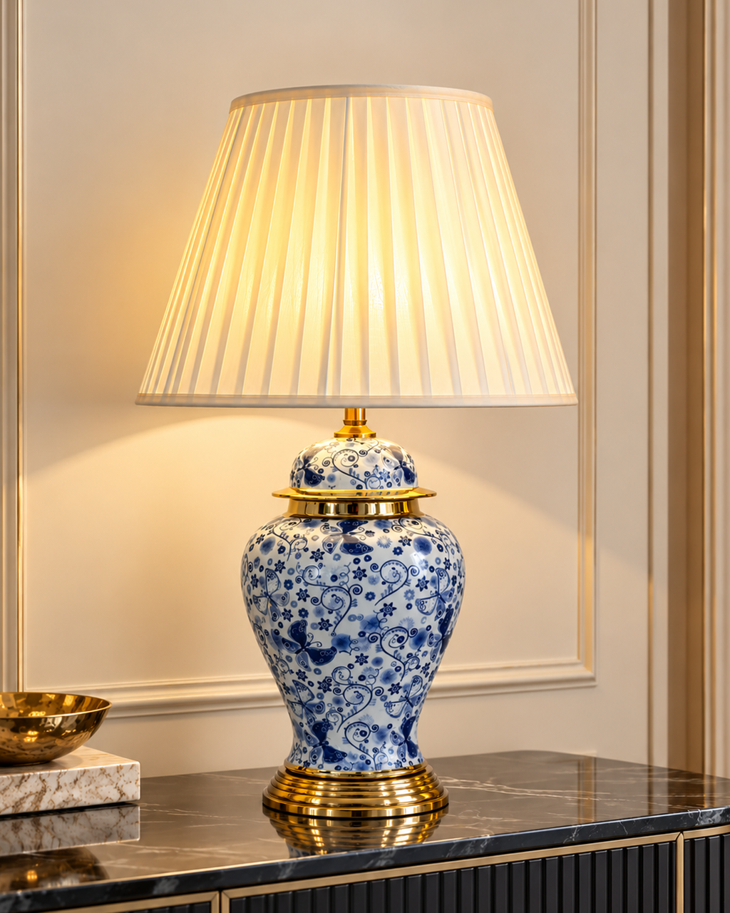 Dynasty Grace Decorative Table Lamp & Home Decoration Item