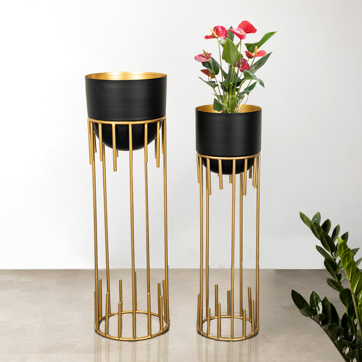 luxury plant stand indoor Dripping Luxury Metal Black Pot & Golden stand Planters – Dekor Company