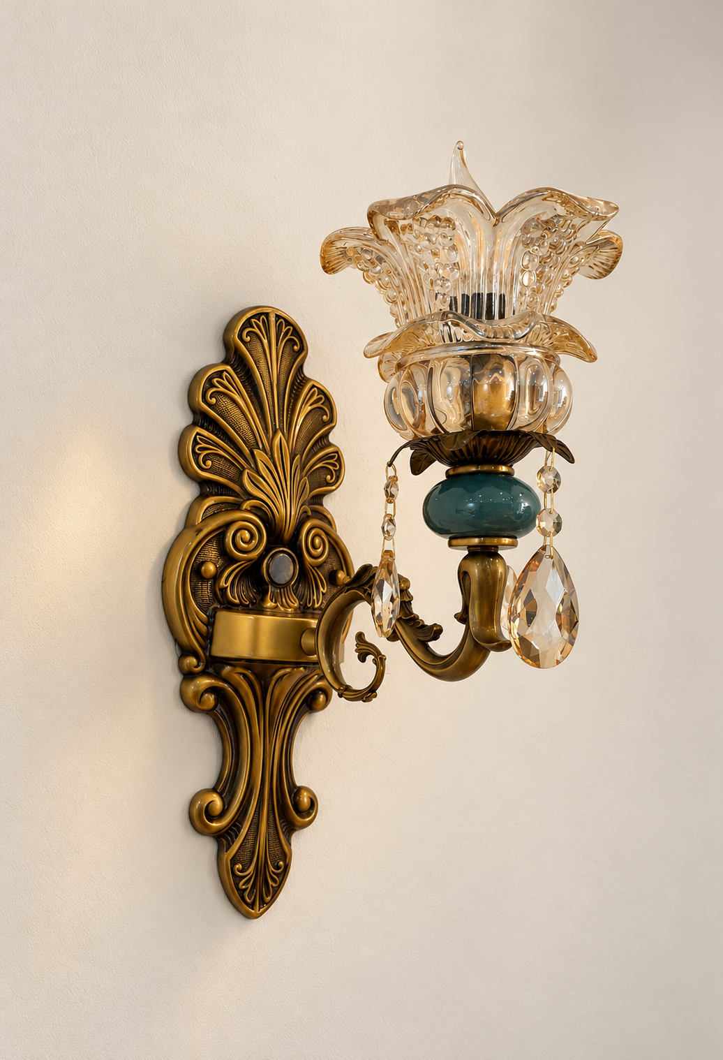 Versailles Elegance Wall Light for Home & item for Home Decoration - Single Sconce