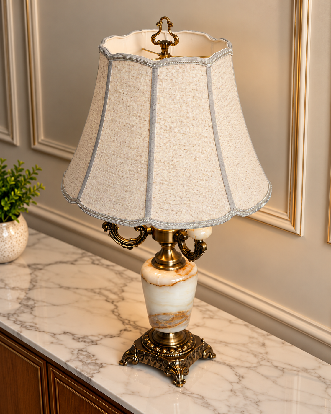 Verona Grandeur Designer Table Lamps for Living Room