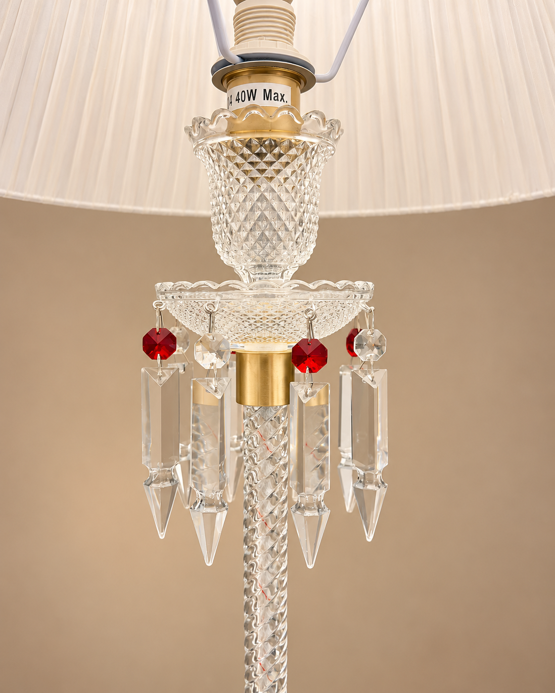 Grand Aura Floor Lamp & Home Decoration Items