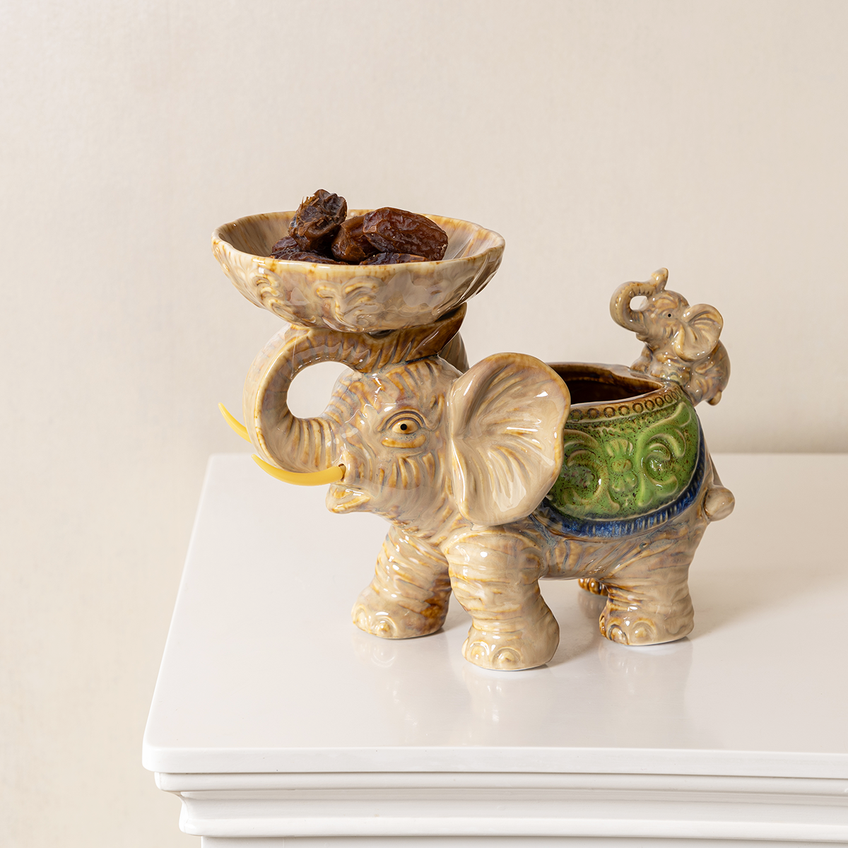 Joyful Elephant Feast Table Decoration Showpiece for Home Décor
