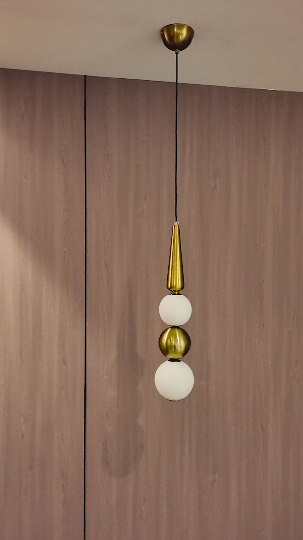 Pearl Cascade Pendant Light For Living Room & Home Decoration item