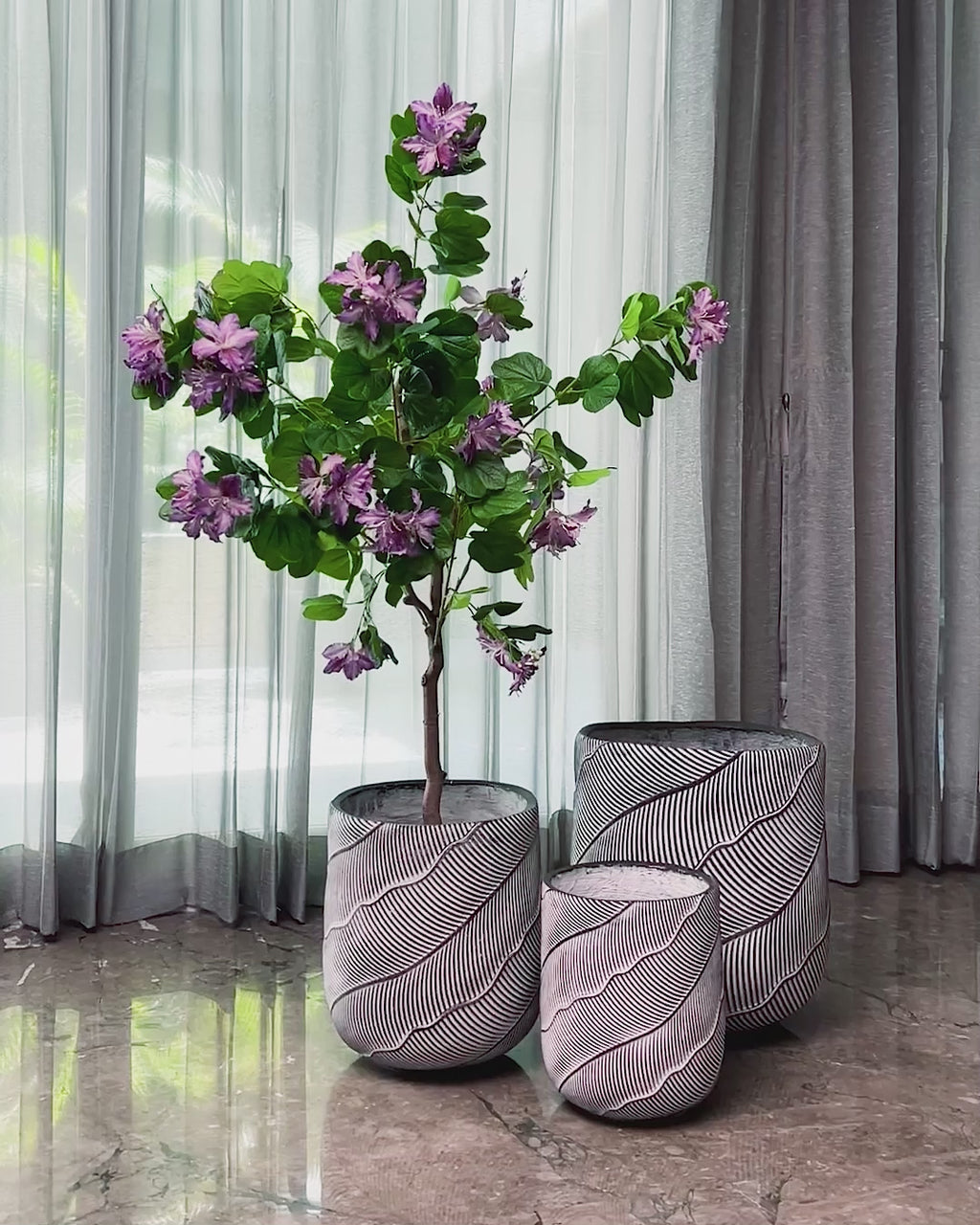 Curved Foliage Indoor Planters For Home - Big