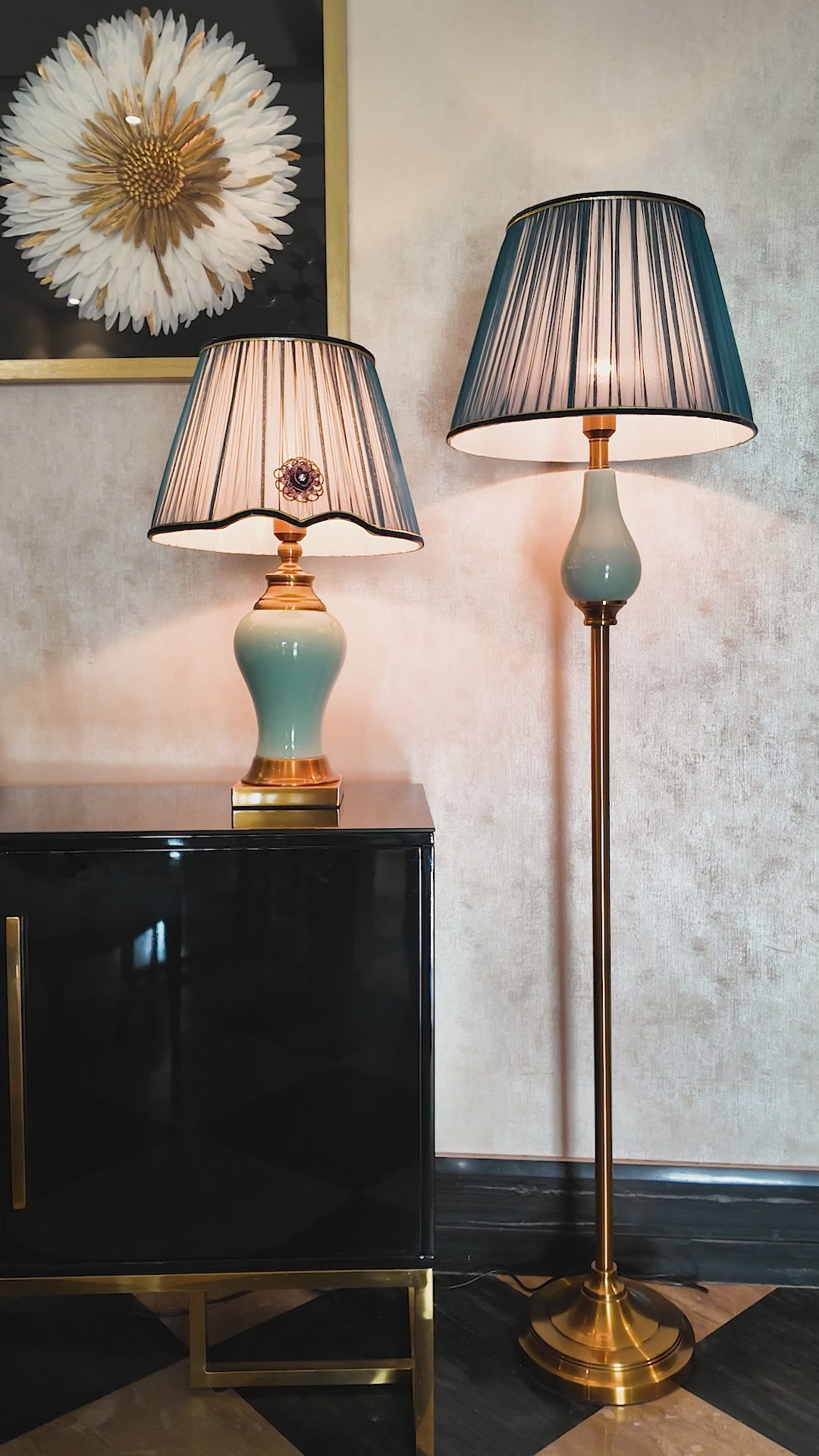 Lladro English Floor & Table Lamp - Combo (N)