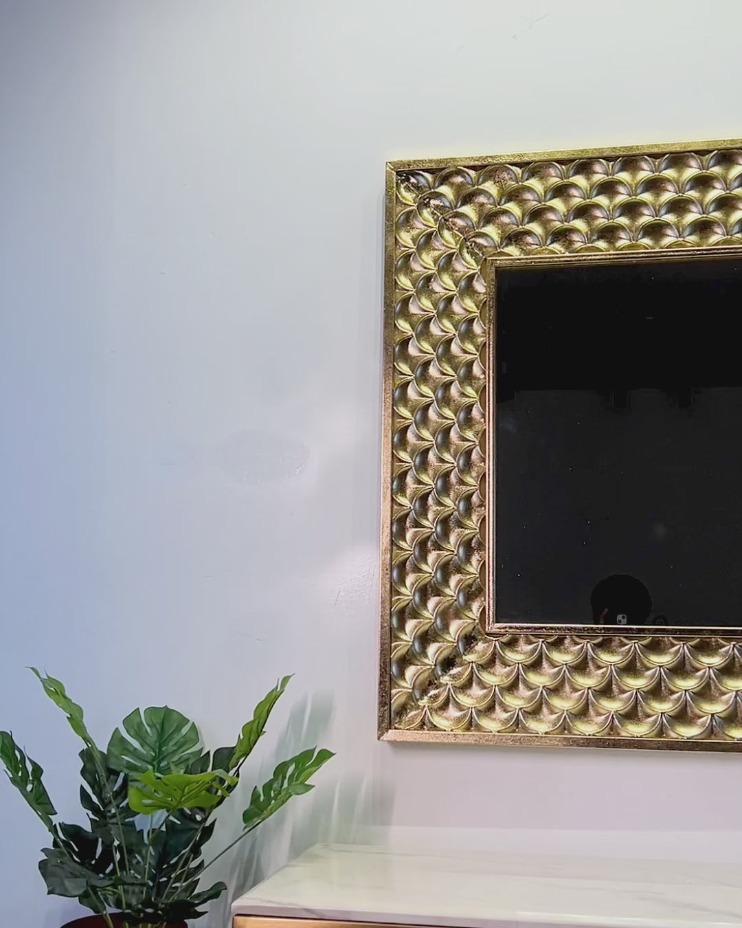 Ember Light Decorative mirror for living room