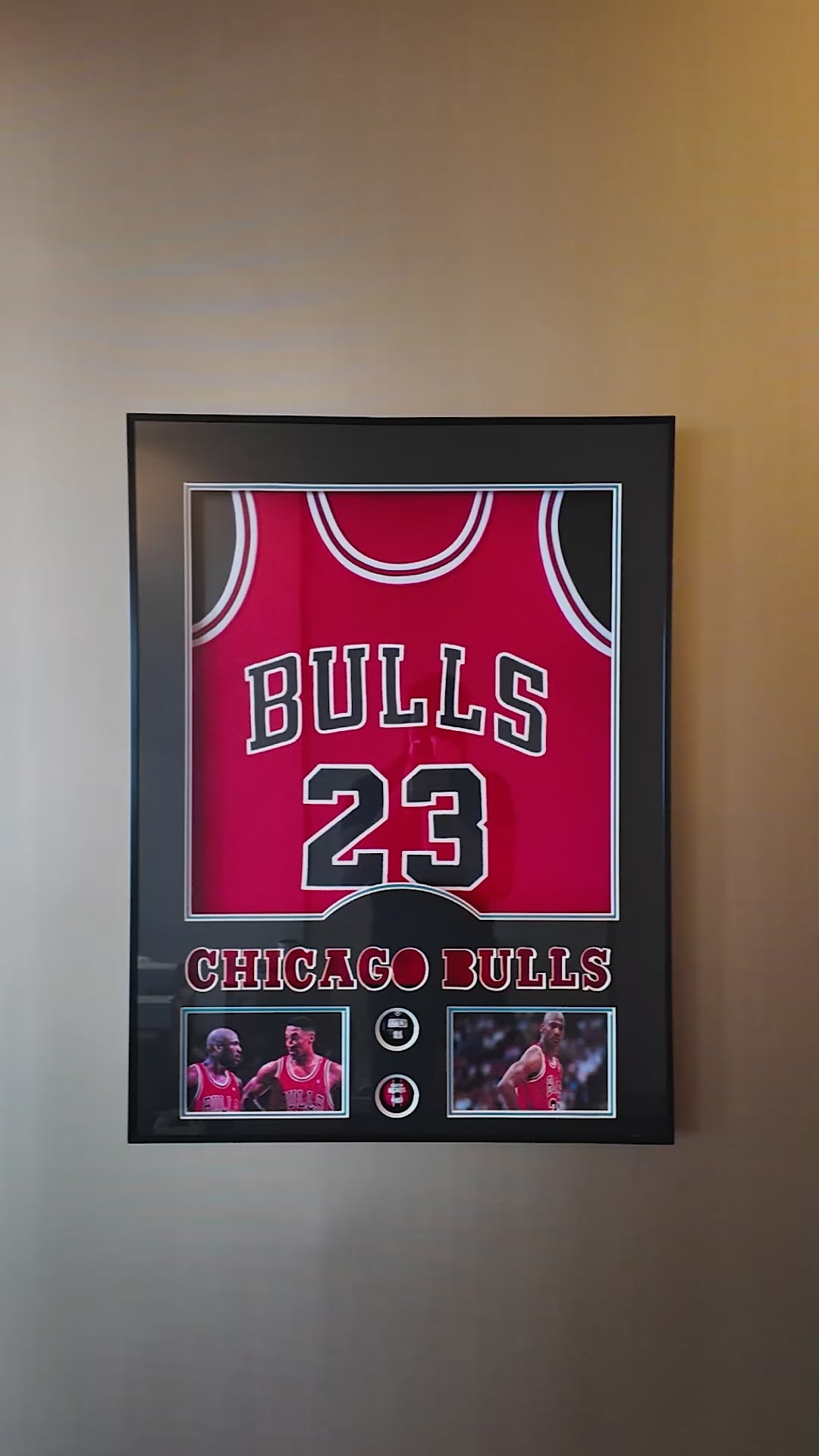 Chicago Legend Pop Art Shadow Box & Wall Decoration Item