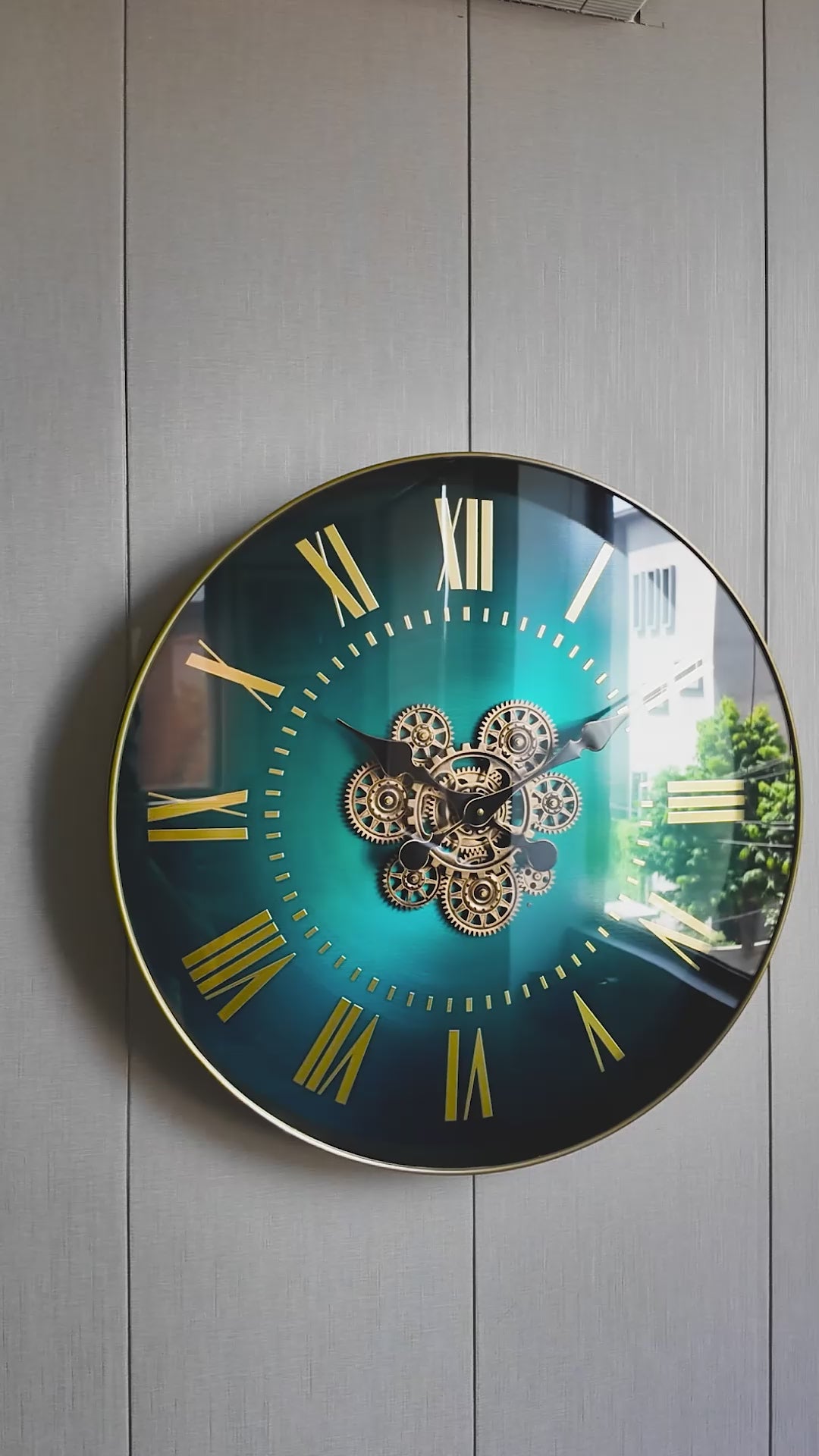 Classic Aura Luxury Designer Silent Movement Wall Clocks for the Home With Moving Gear Mechanism Buy Wall Clock Online (Steel Body)