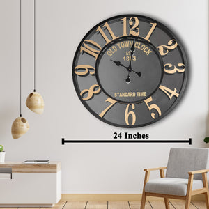 Flynn Roman Round Decorative Wall Clock