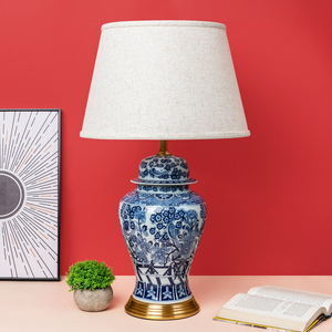 Regal Lava Table Lamp